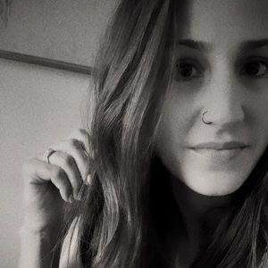 Meet your Posher, Jaclyn